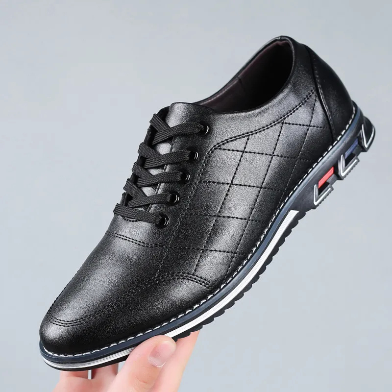 HUGO LAURENT | Men's Wide-Fit Cushioned Shoe