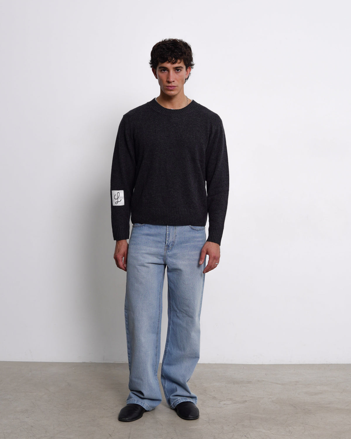 HUGO LAURENT™ | Refined Cashmere Sweater | Dark Gray