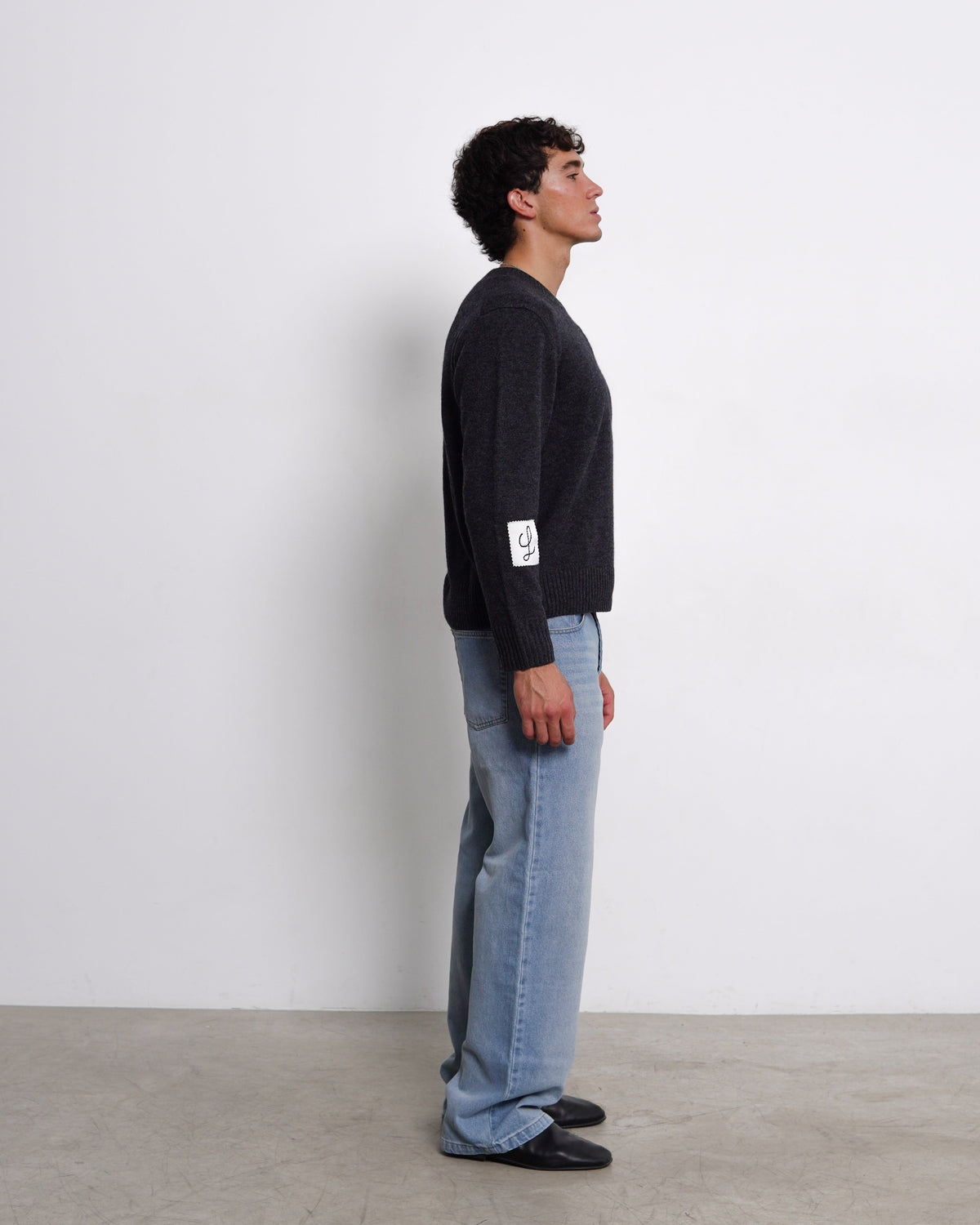 HUGO LAURENT™ | Refined Cashmere Sweater | Dark Gray