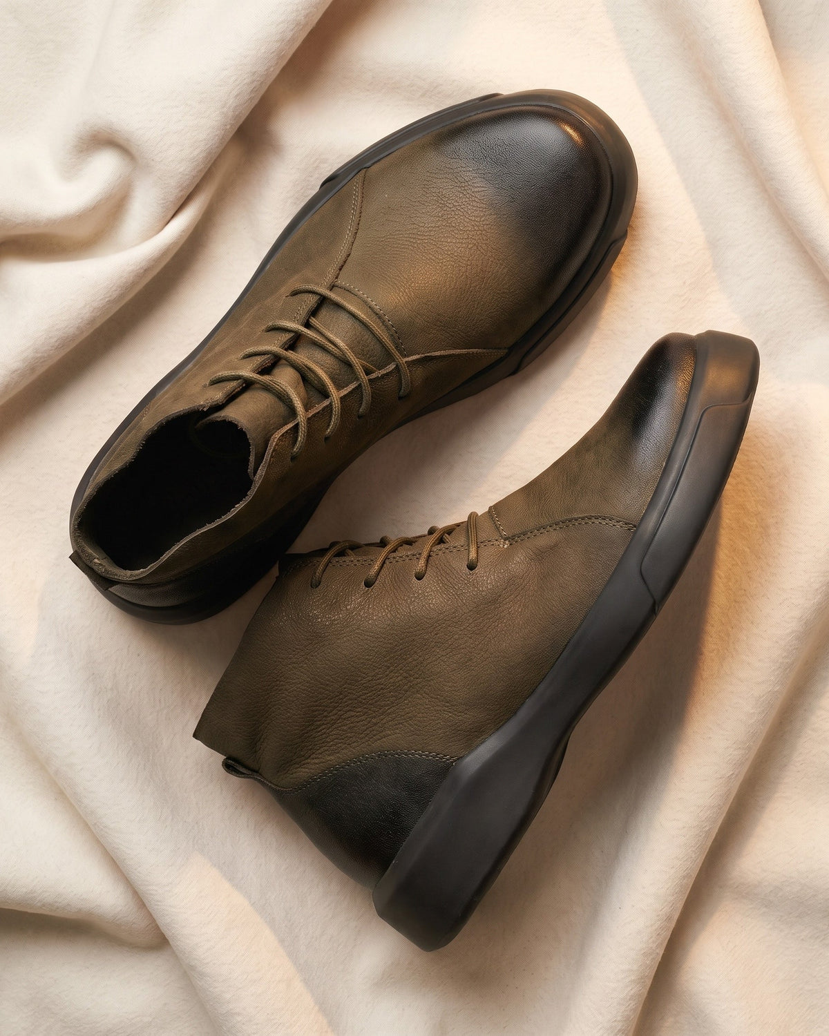 HUGO LAURENT™ | Fabian Leather Chukka Boot